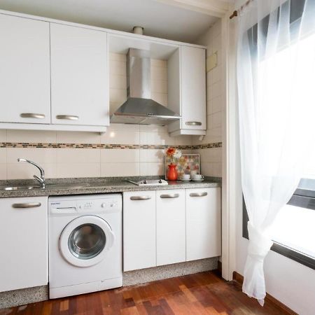Holi-Rent Santa Marina Apartment Sevilla Bagian luar foto